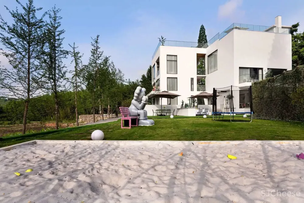 莫干山云端新宿!2000 m²摩洛哥花园私藏游乐园,loft亲子滑梯房,露台无边泳池超隐秘!