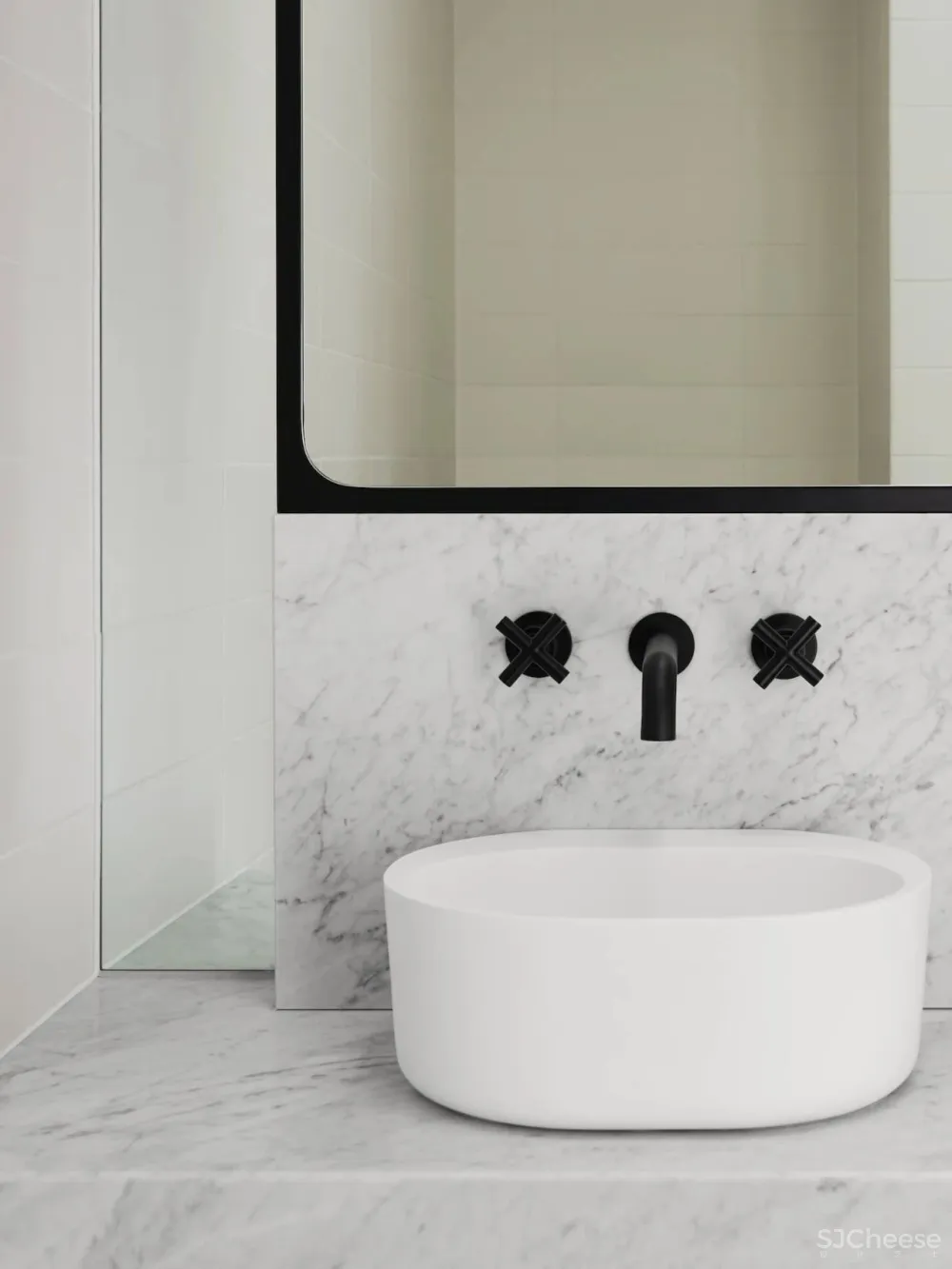 优雅简约的中性住宅