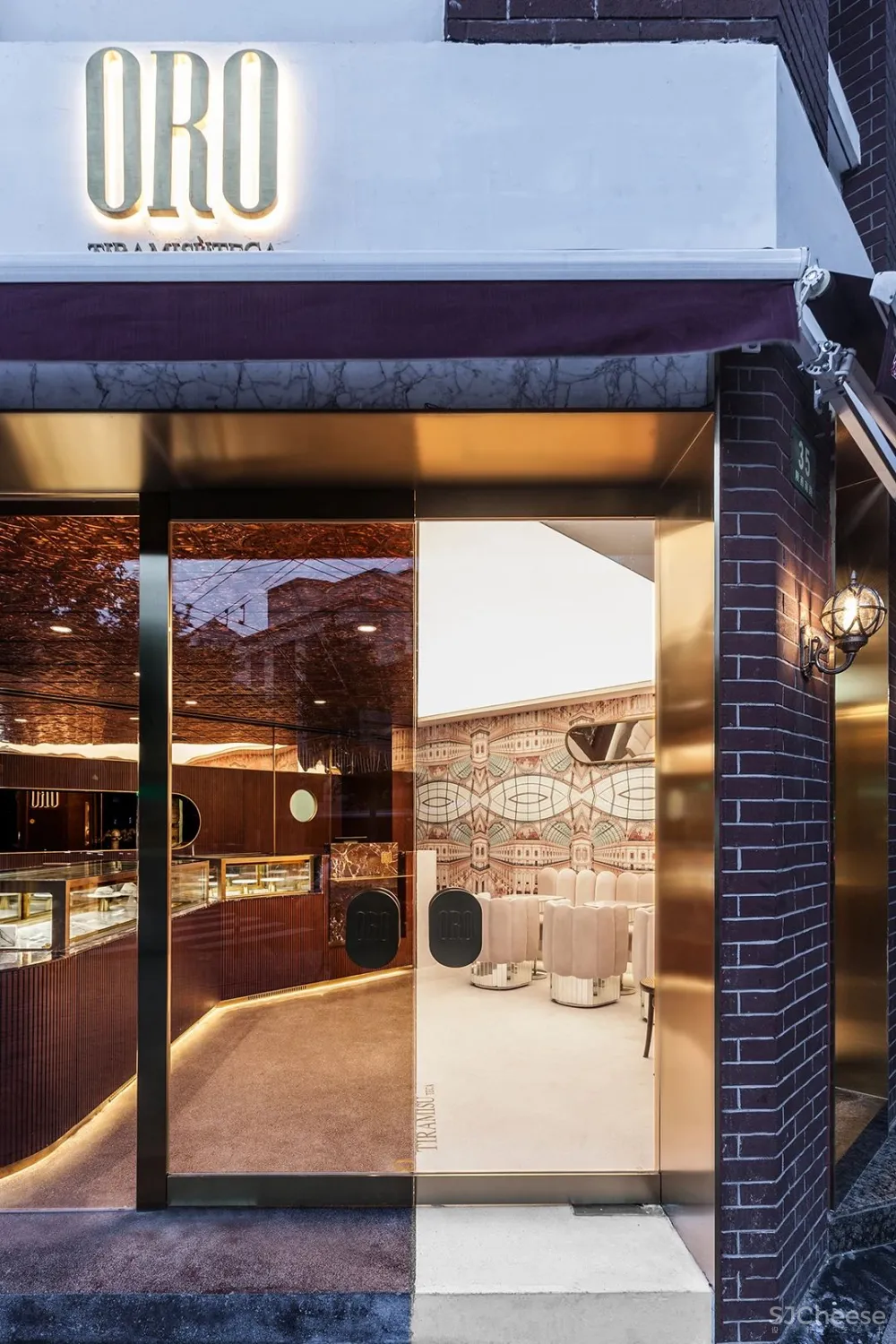 弄设计:得云茶楼成都太古里店,一幅美丽的画卷!