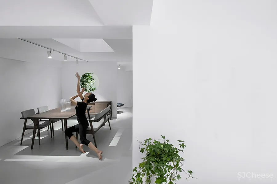 黑白,继承与再生的生活美学空间|金选民 • HOW