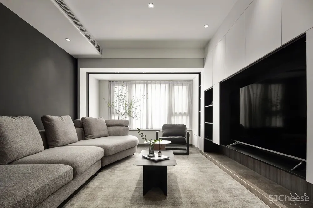 黑白简约,硬朗与温馨的平衡 晓安设计