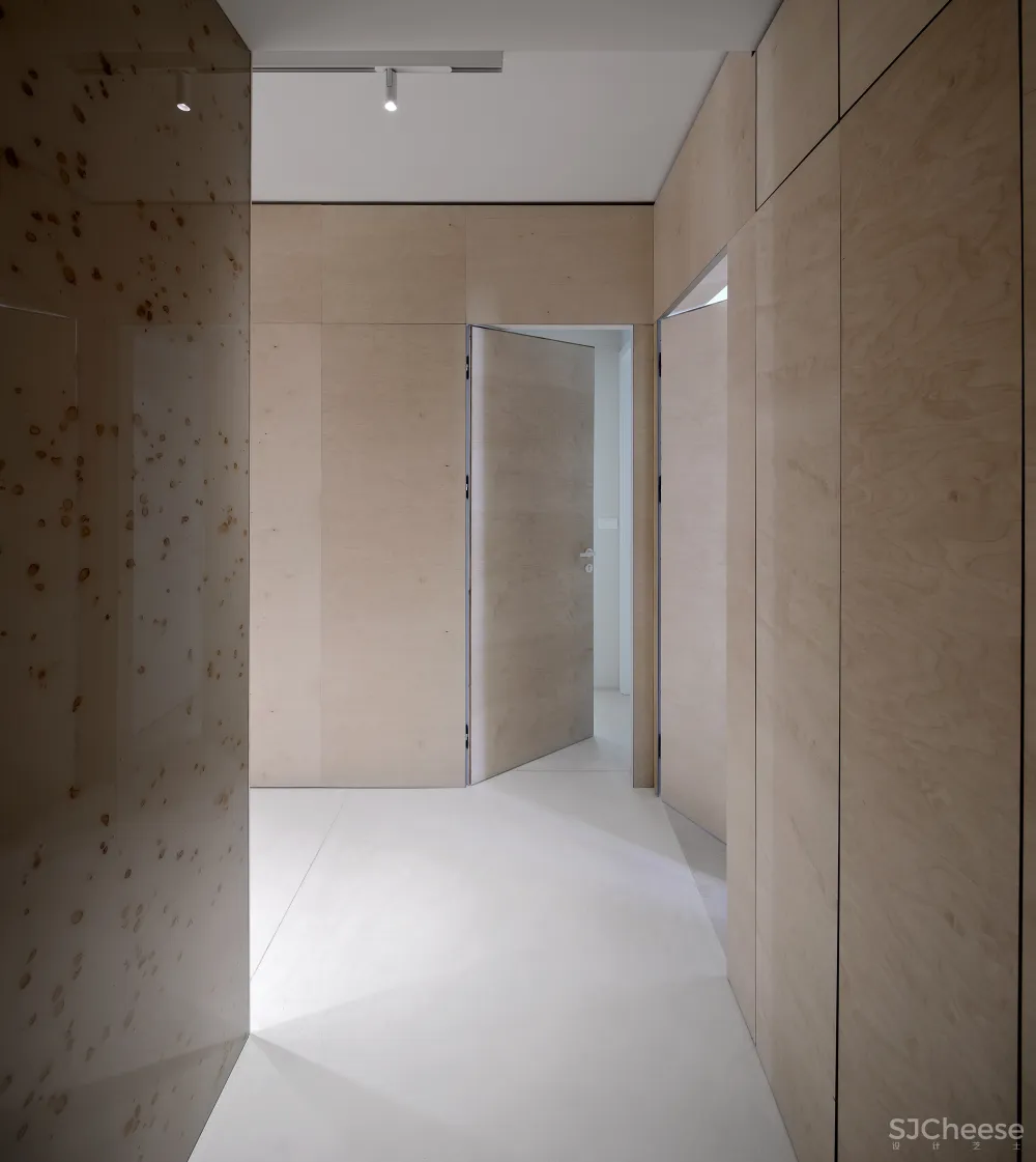 150㎡ 用「镜子」做装饰, 性冷淡的混凝土也超有 feel