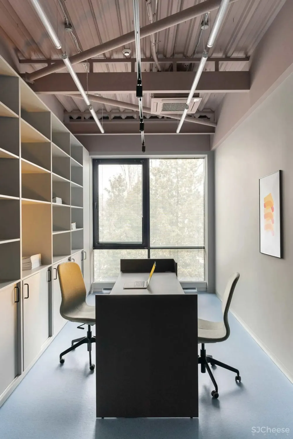 办公空间：乌克兰建筑材料公司办公室 Artem Trigubchak