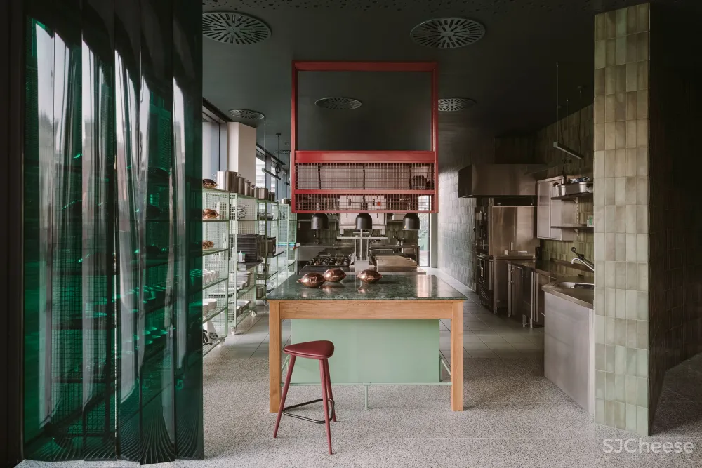 BUCK.STUDIO的MARTIM餐厅将葡萄牙的味道带到弗罗茨瓦夫