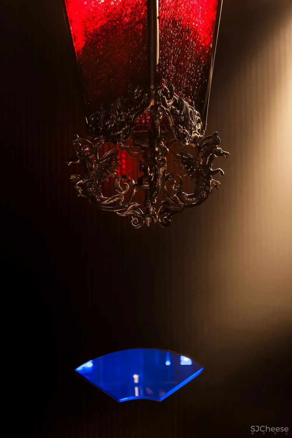 弄设计:得云茶楼成都太古里店,一幅美丽的画卷!