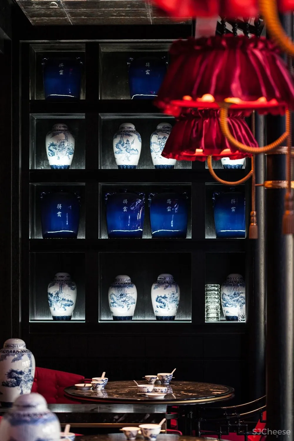 弄设计:得云茶楼成都太古里店,一幅美丽的画卷!