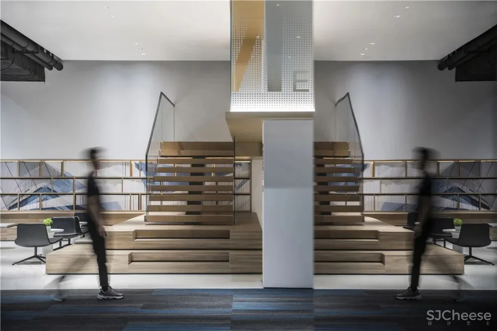 『跨越空间的设计』第10届艾特奖获奖作品赏析（中）