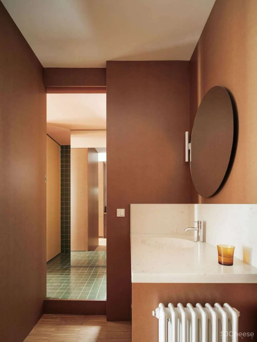 70㎡的老房改造, 开放式布局让空间更明亮!