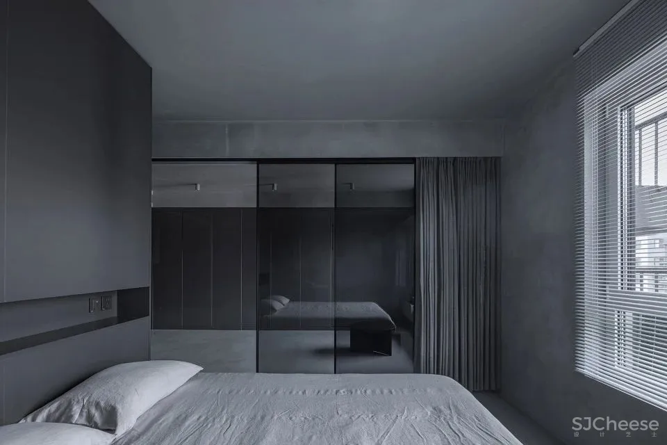 开合之间,北京 罗秀达