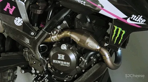 94年小伙买下近500m²豪宅,5间卧室,面朝大海,每一寸都是自己挣来的