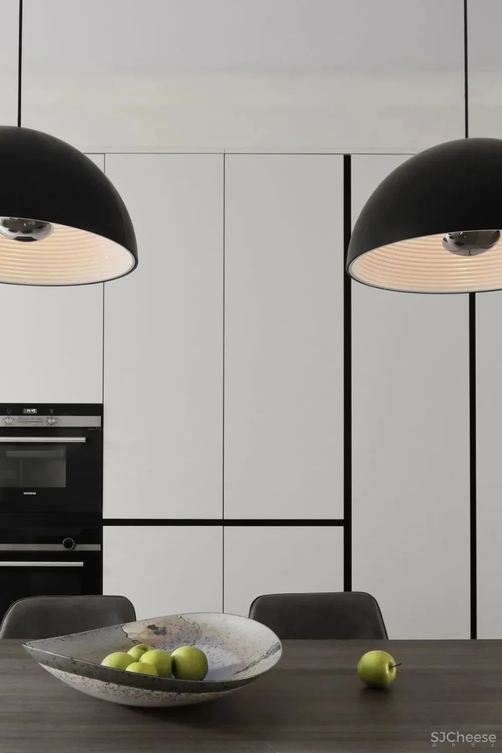 232㎡现代风的家,中西厨分离 隐形门,构建理性克制之美!