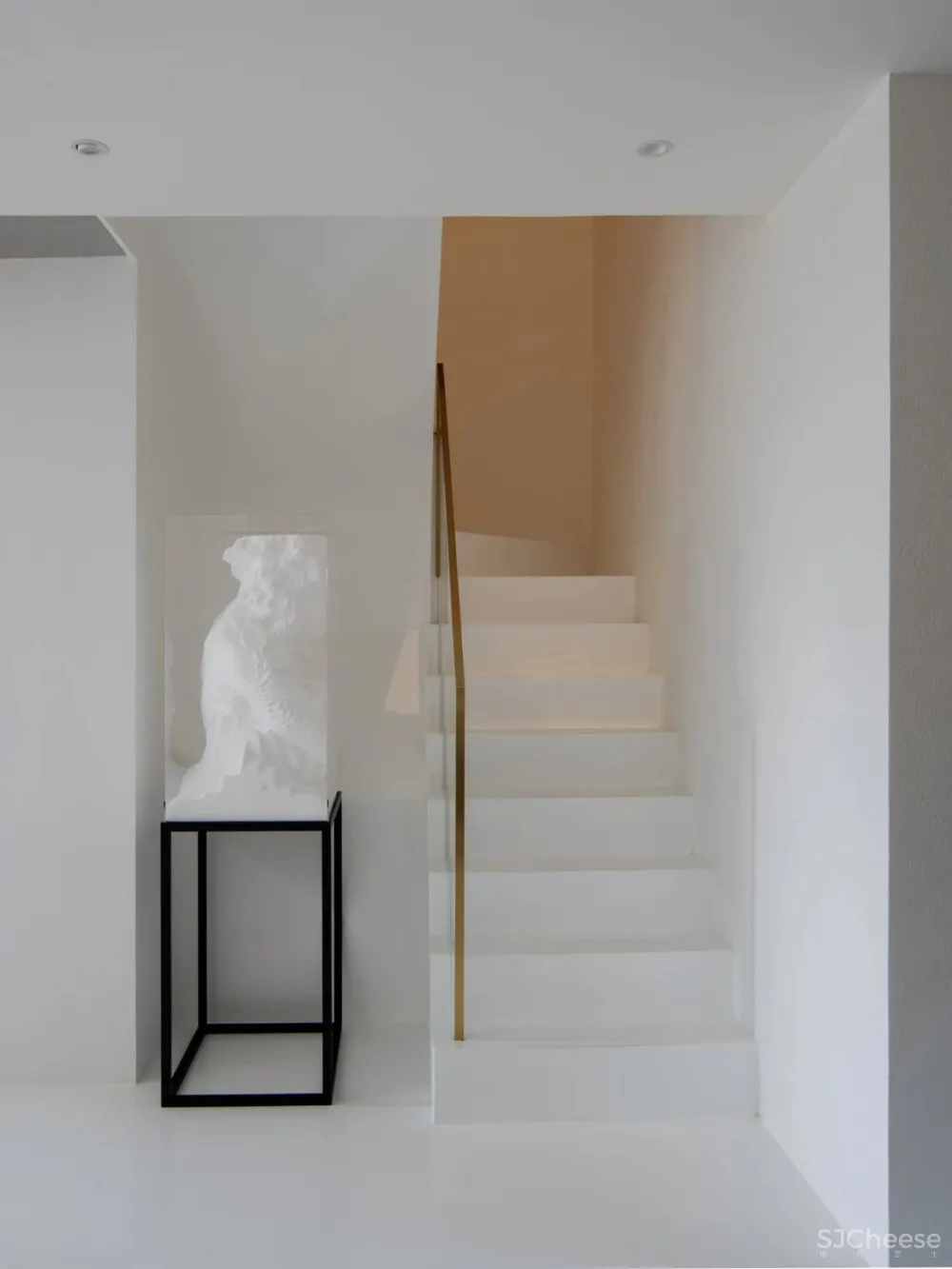 吕爱华新作 倒影