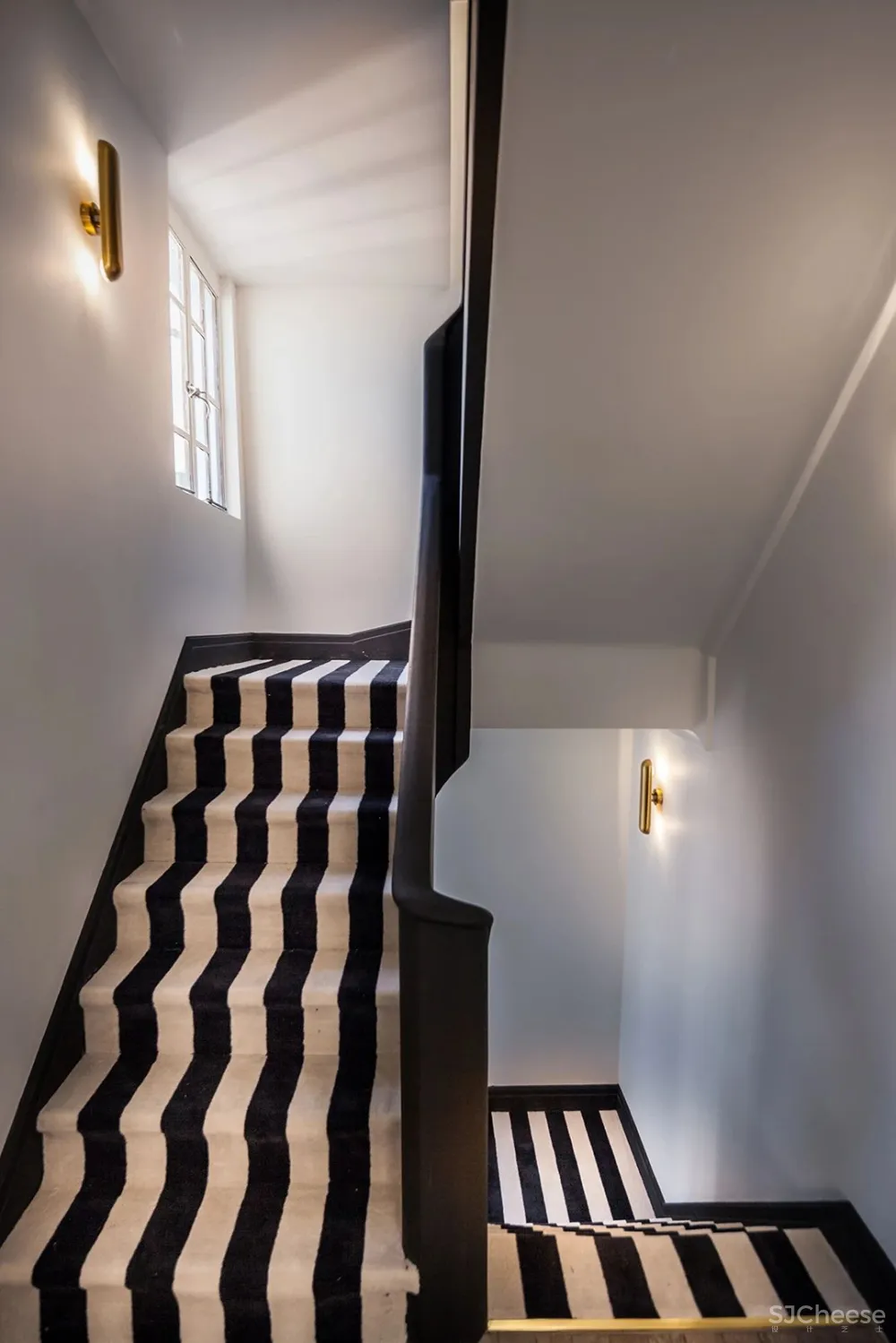 弄设计:得云茶楼成都太古里店,一幅美丽的画卷!