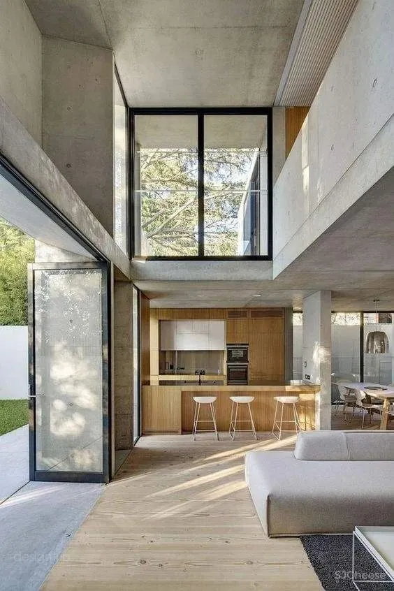 水泥墙，安之若素的静谧美学格调