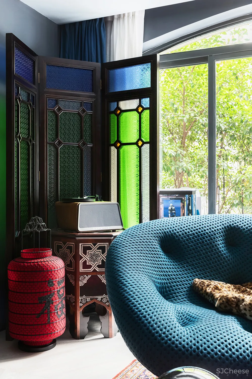 牛X的设计师,都好“色”