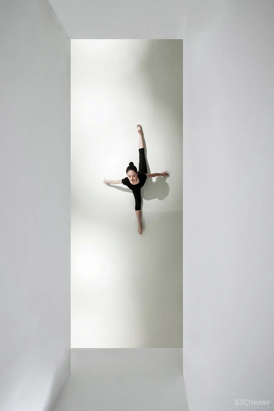 黑白,继承与再生的生活美学空间|金选民 • HOW