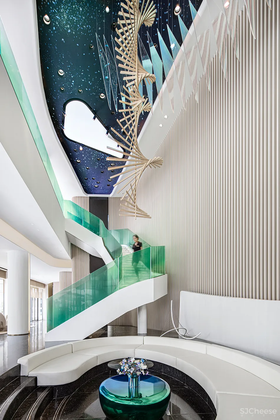 设计:遇见欧若拉!