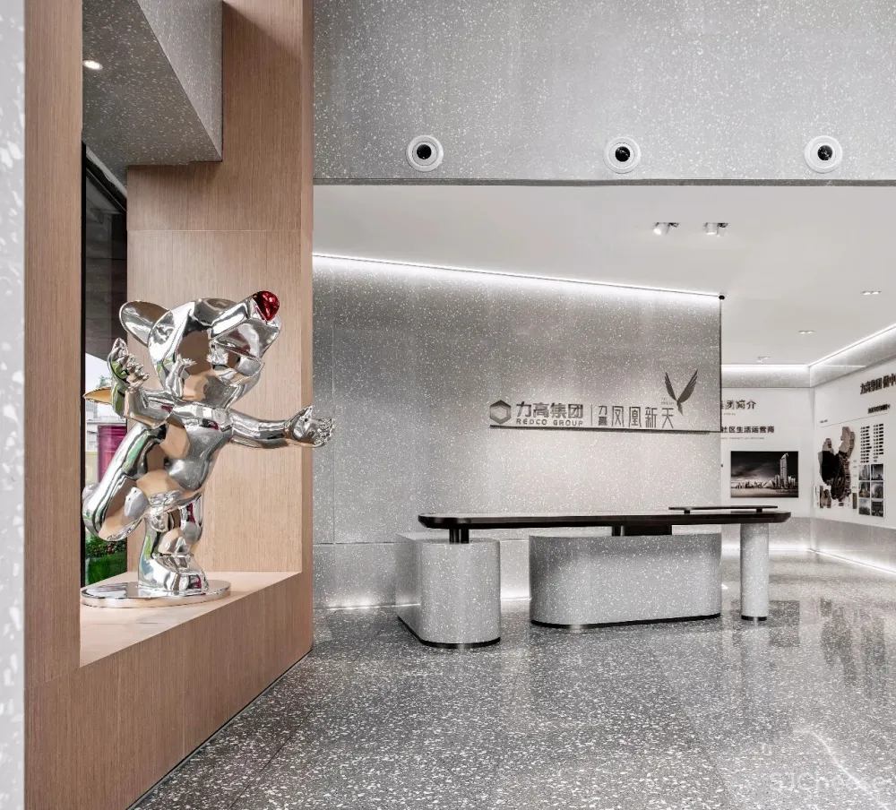 长沙再现“炸裂”网红新地标，颜值堪称惊艳！