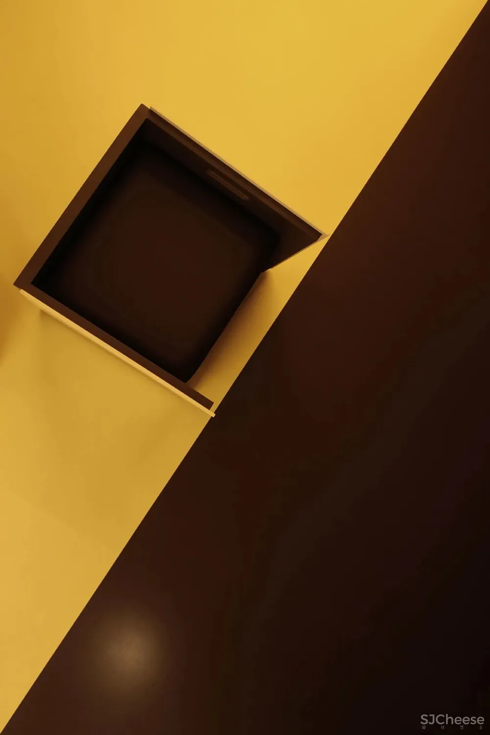 一束光 ,超越设计的艺术先锋!