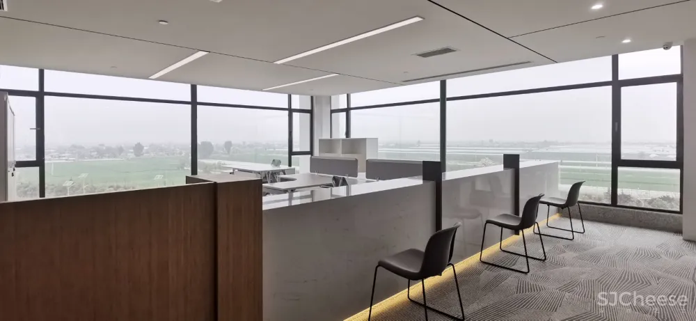 环境与空间 / 空间与人的.融合 - 国品乳业办公空间设计