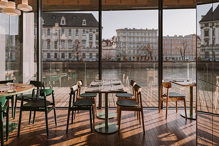 BUCK.STUDIO的MARTIM餐厅将葡萄牙的味道带到弗罗茨瓦夫