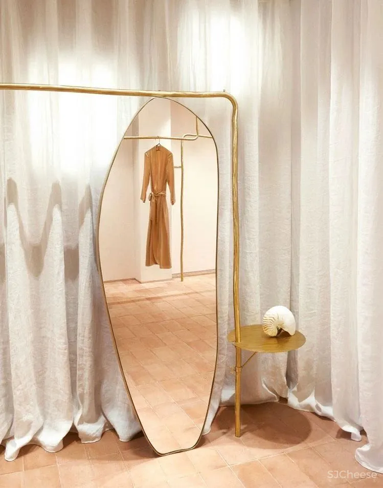 家居圈的时髦精都是这么用镜子的......