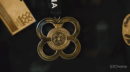 94年小伙买下近500m²豪宅,5间卧室,面朝大海,每一寸都是自己挣来的