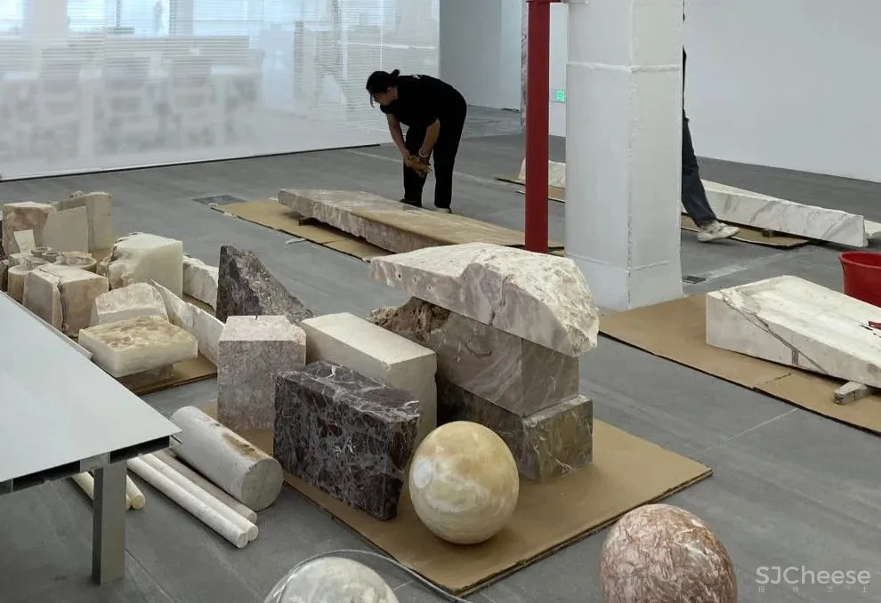 王鹏 ：安静设计！