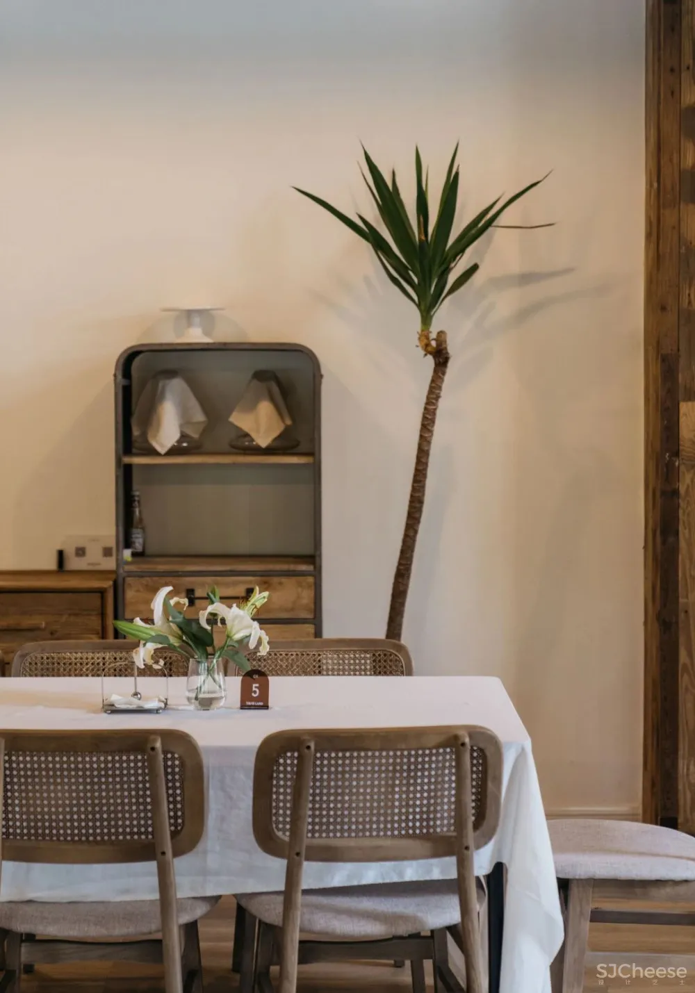 TavieLand塔未:在成都三环边,解锁一个法式“平行空间”