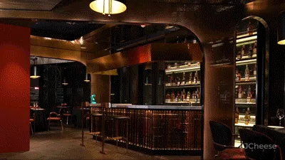 把水做到顶上的餐厅 曾建龙