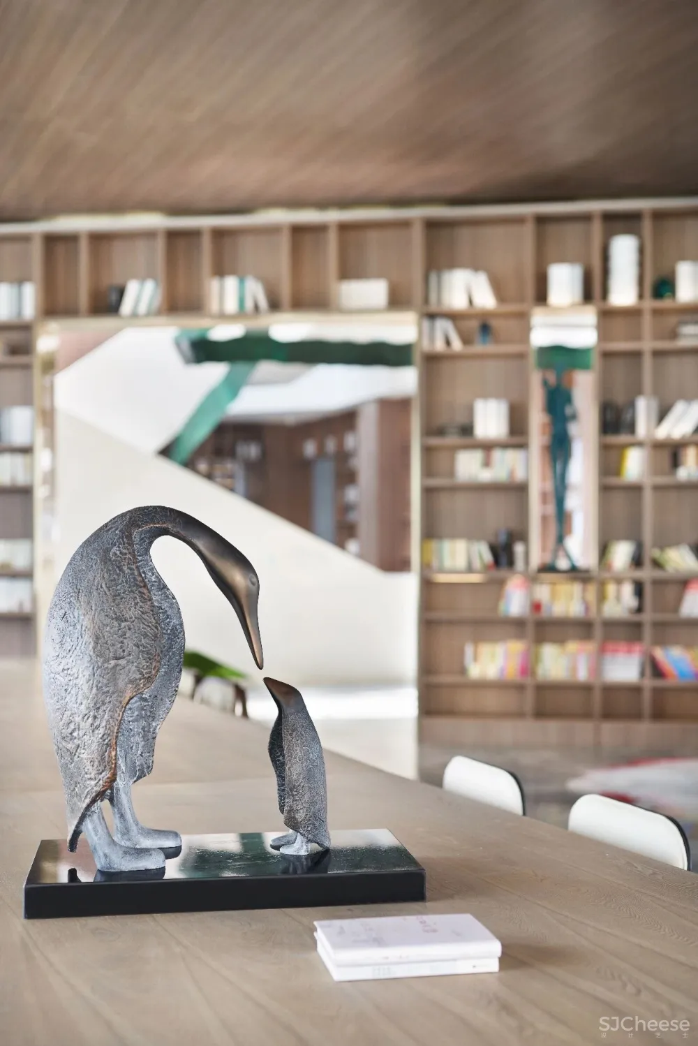 迪梵宜 × 九洲・云栖湖艺展中心:空间,在蔓延中生长