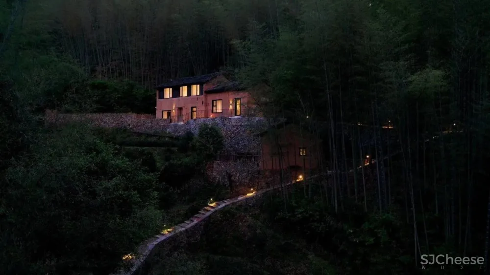 吕晓辉:“裸心”背后的建筑师,一直在和什么较劲?