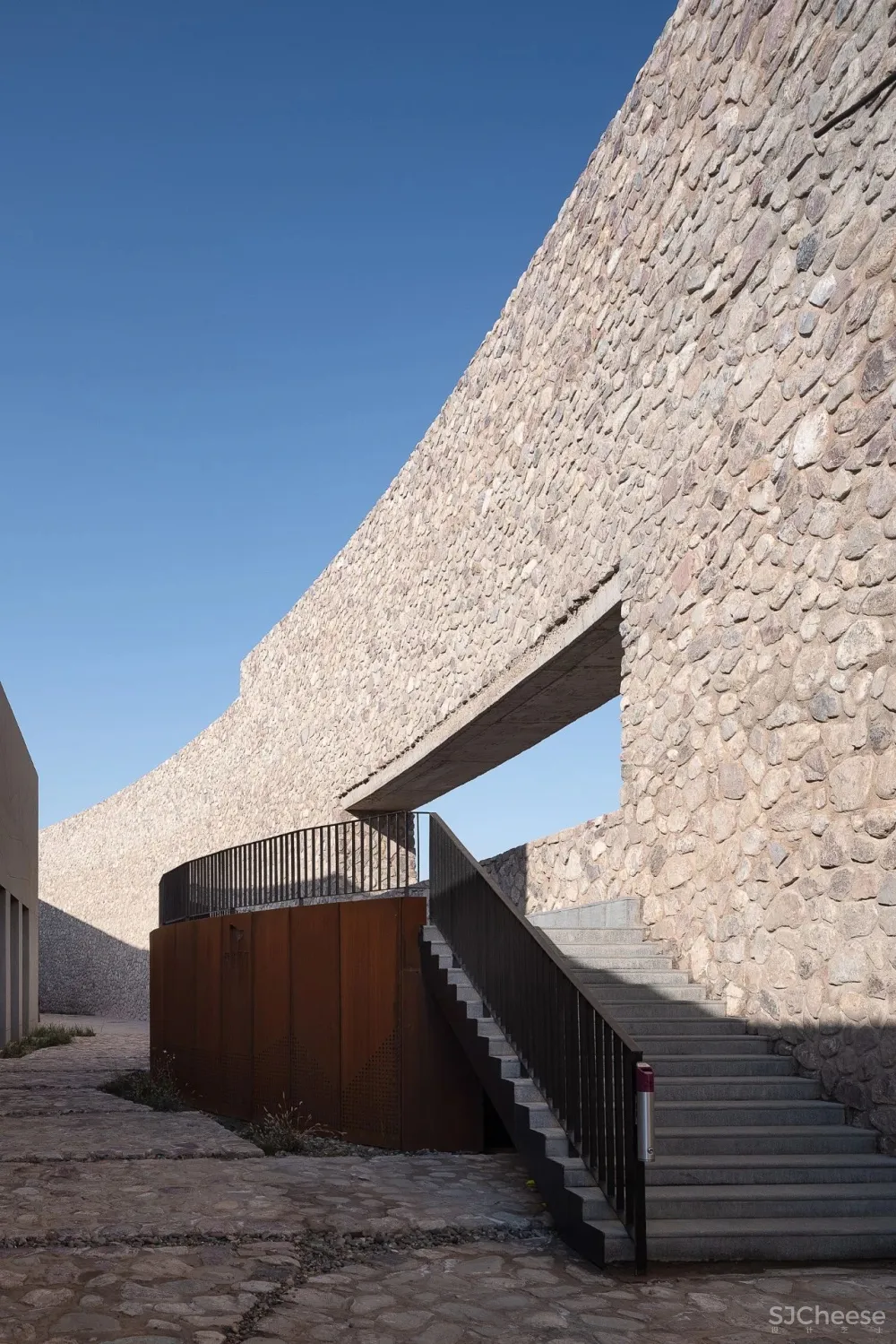 贺兰山东麓,西鸽酒庄 Udopartners 相上文象