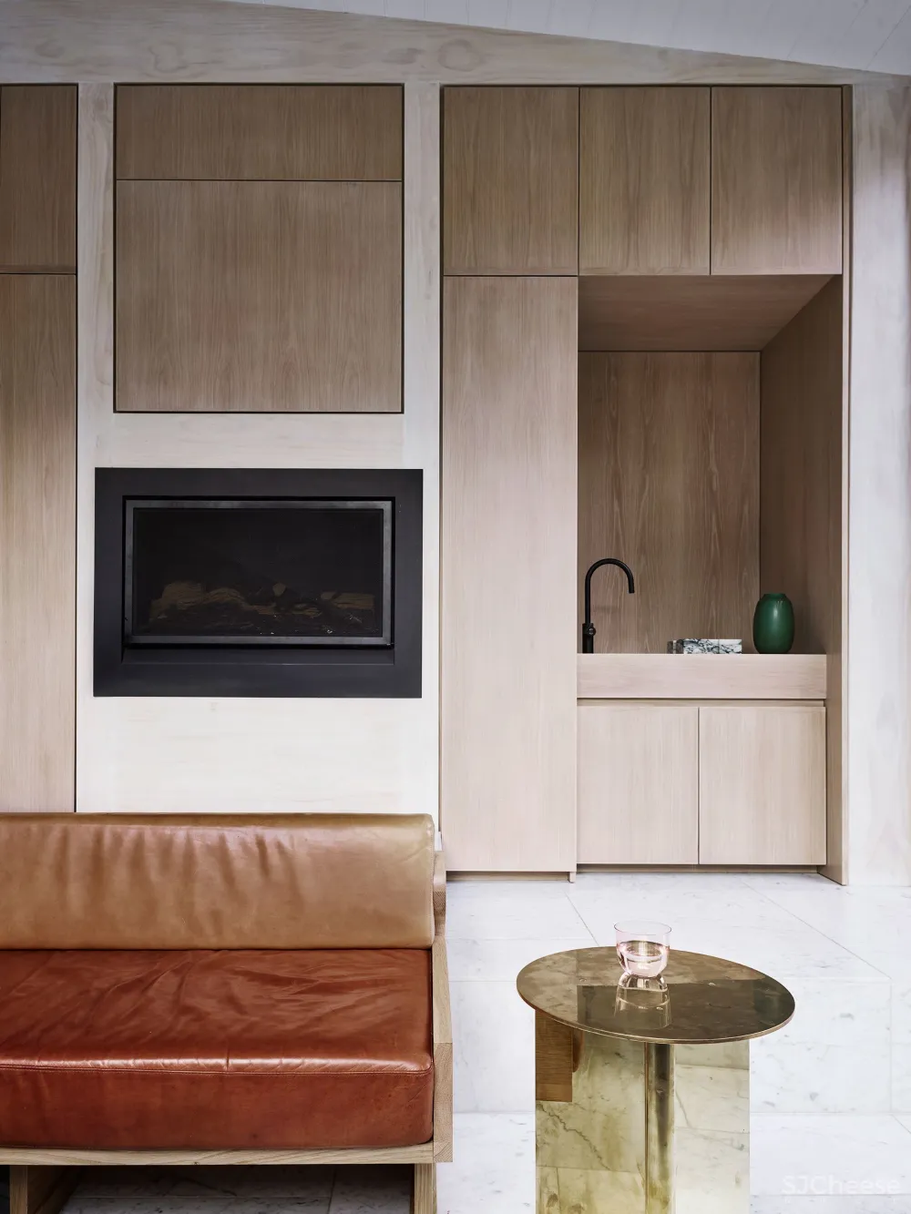 Alexander CO在Bondi Junction建造了一个大师水准的建筑