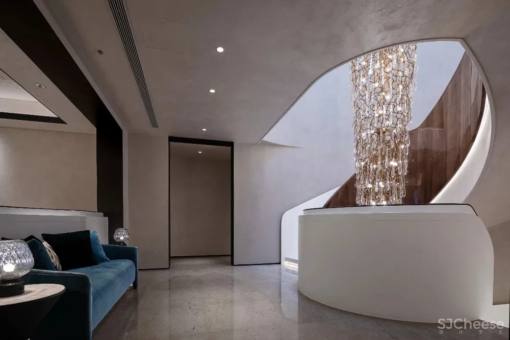 AID无限营造:优雅不仅被看到,更应被铭记