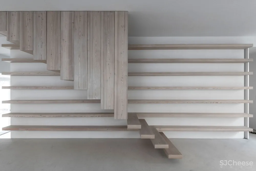 SIA Arquitectura 将里斯本的一座历史性的联排别墅改造成两座现代住宅