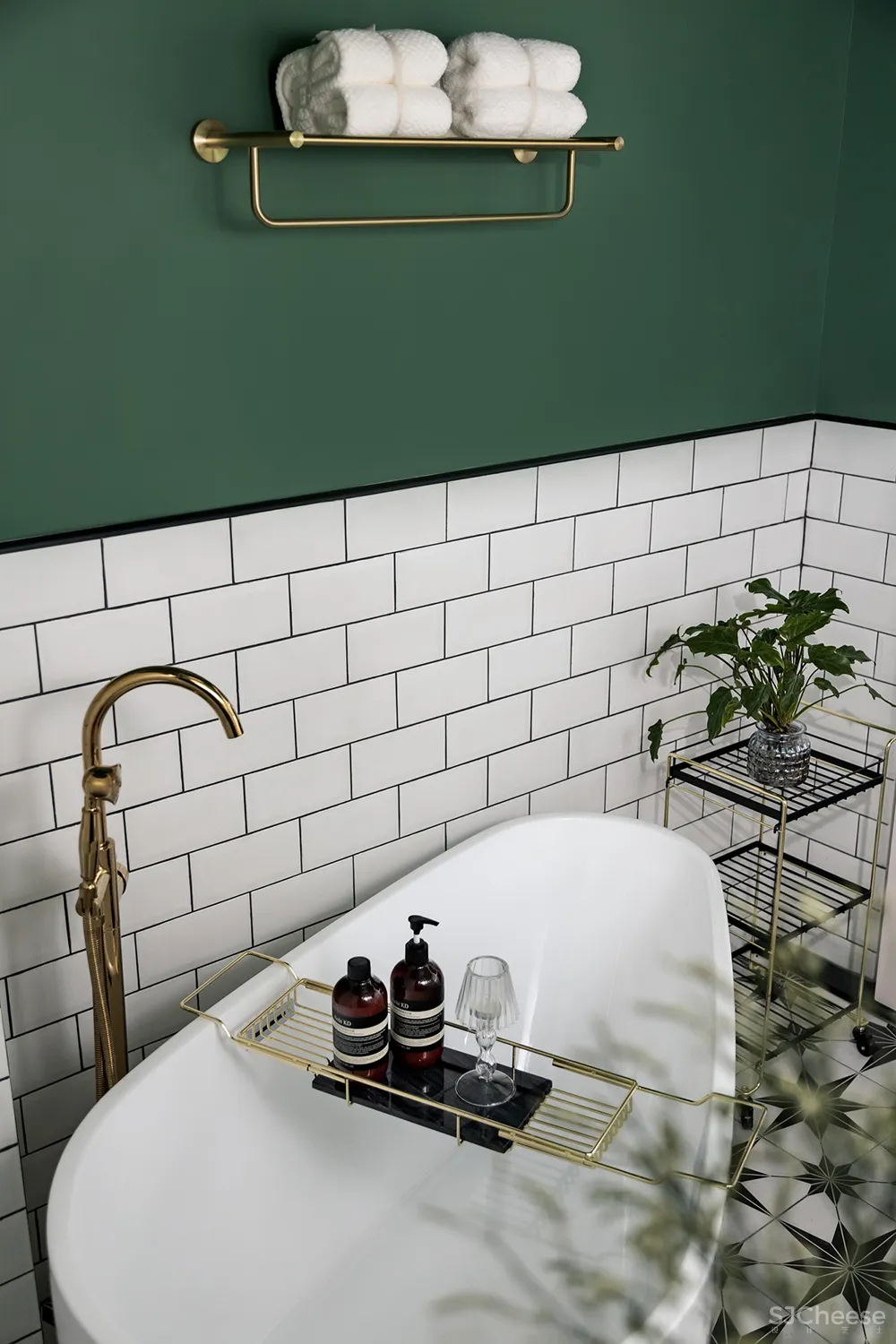 牛X的设计师,都好“色”