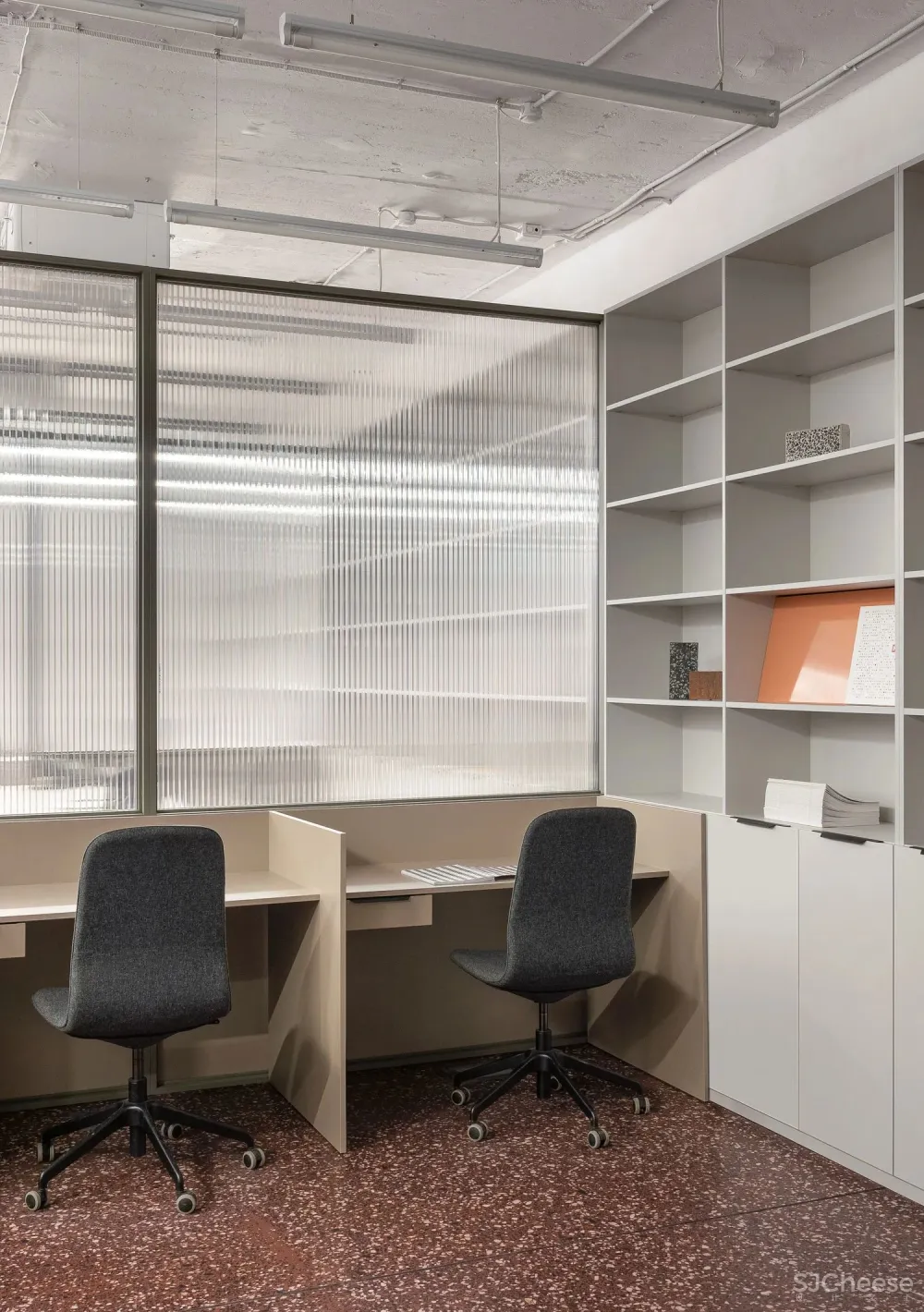 办公空间：乌克兰建筑材料公司办公室 Artem Trigubchak