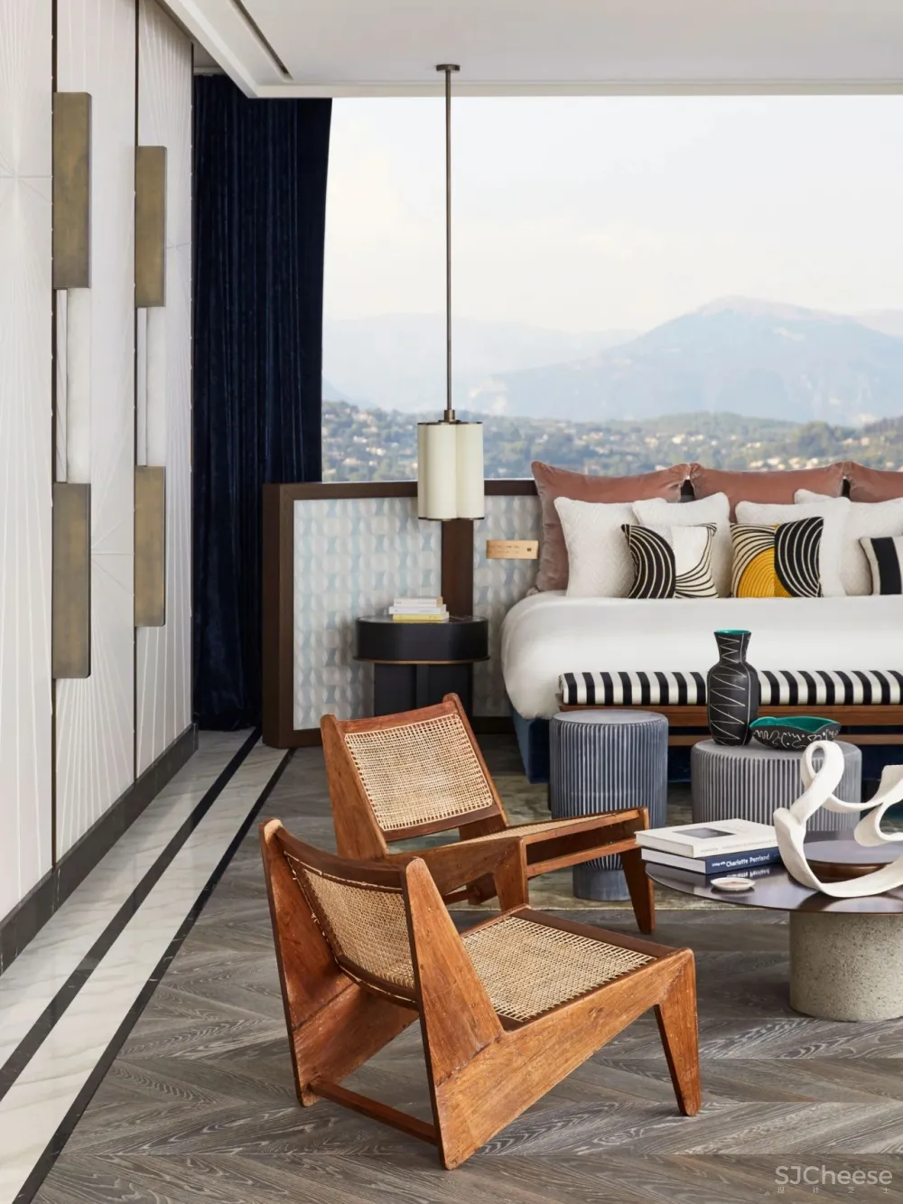 Humbert×Poyet|夢幻居所的色彩界定