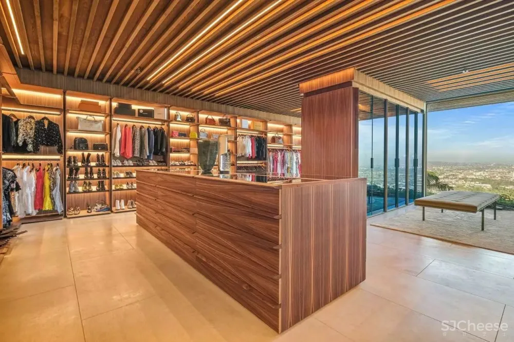 3.1亿是怎么样的豪宅?这样的房子我能“宅”一个月!!!