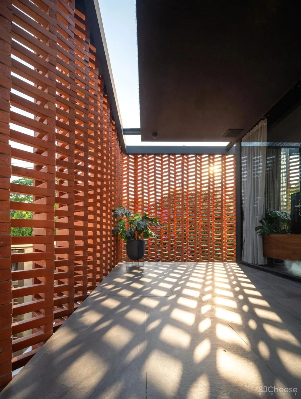 曼谷570㎡临湖别墅 WARchitect Studio