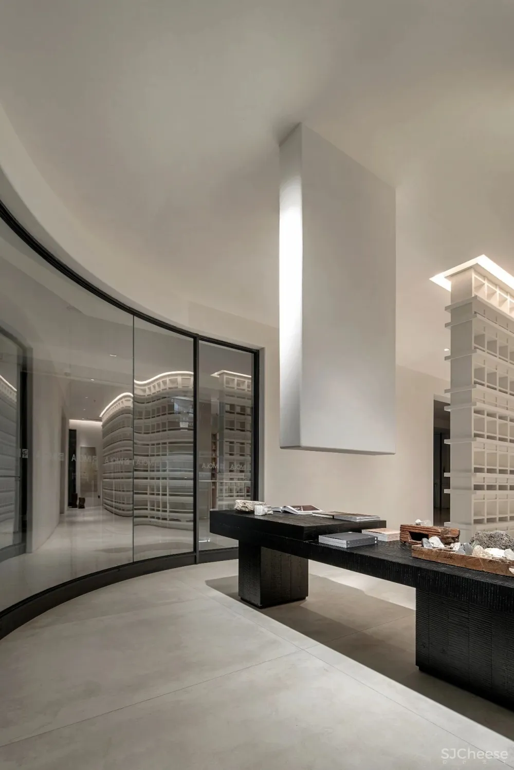 一品 · 首发 尚壹扬 × IMOLA成都概念展厅:温润,源于沁入心脾的关切