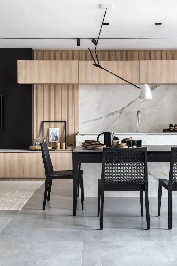 拆除所有隔墙，以行走动线重新规划功能区，真是美好又独特！