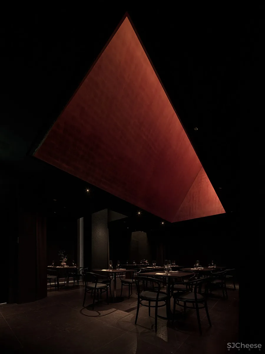 这样的餐厅设计,太有格调了!