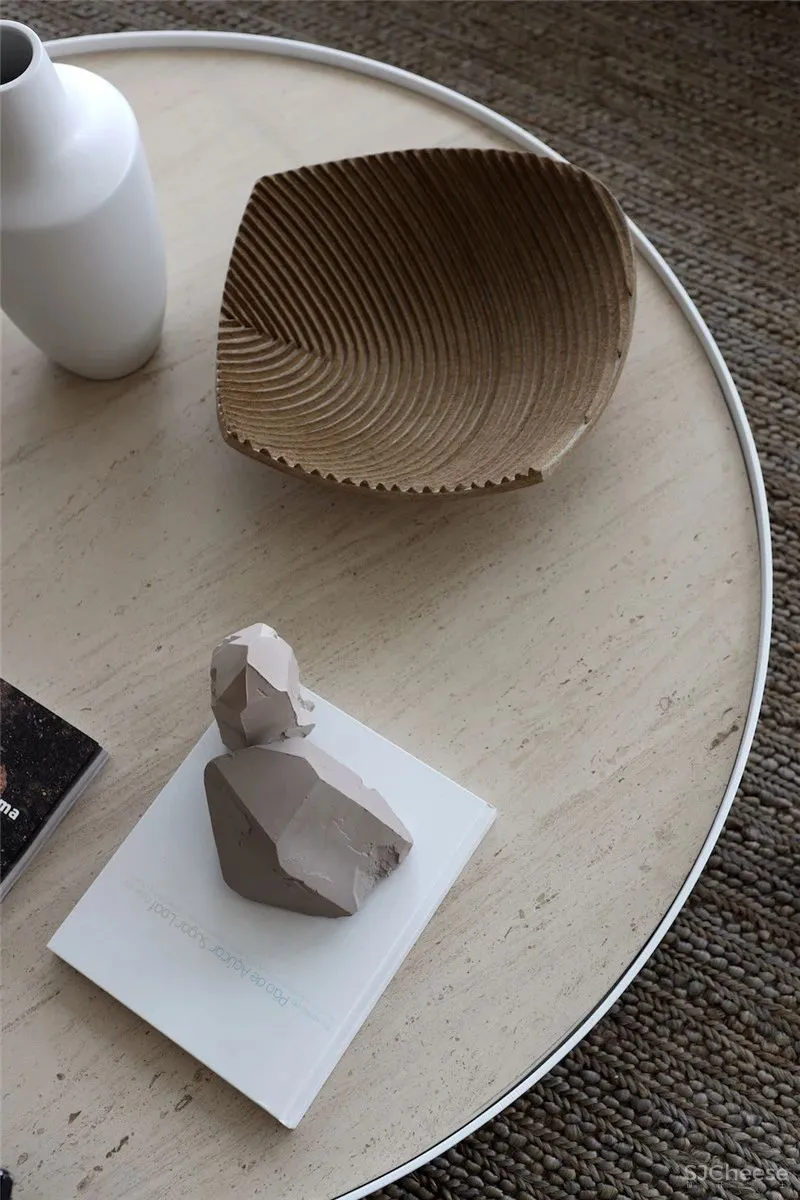 愿有一间小阁楼,与你相拥听海