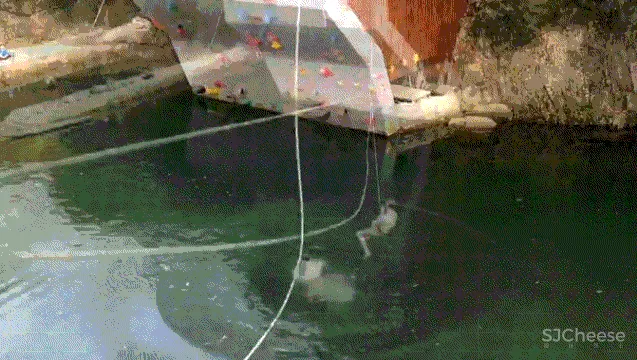 新挖到的隐秘玩水地, 直接睡入山溪间! 还原宫崎骏动漫里的夏天, 秒回无拘束童年时光