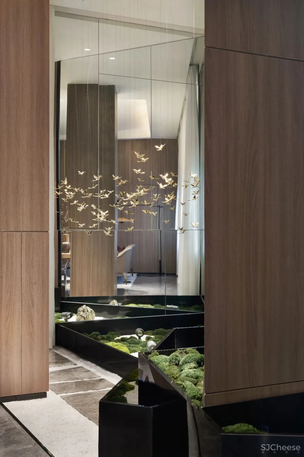 迪梵宜 × 九洲・云栖湖艺展中心:空间,在蔓延中生长