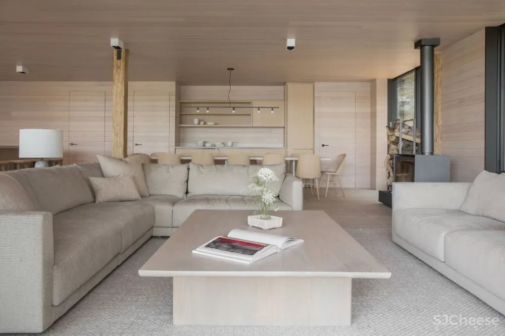 Ashley Botten 多伦多的永恒优雅