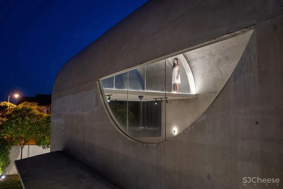 “隧道”尽头的光明 Bewboc住宅,马来西亚 Fabian Tan Architect