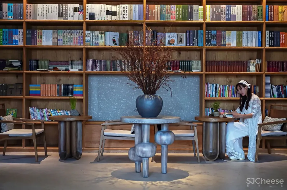 新挖到的隐秘玩水地, 直接睡入山溪间! 还原宫崎骏动漫里的夏天, 秒回无拘束童年时光